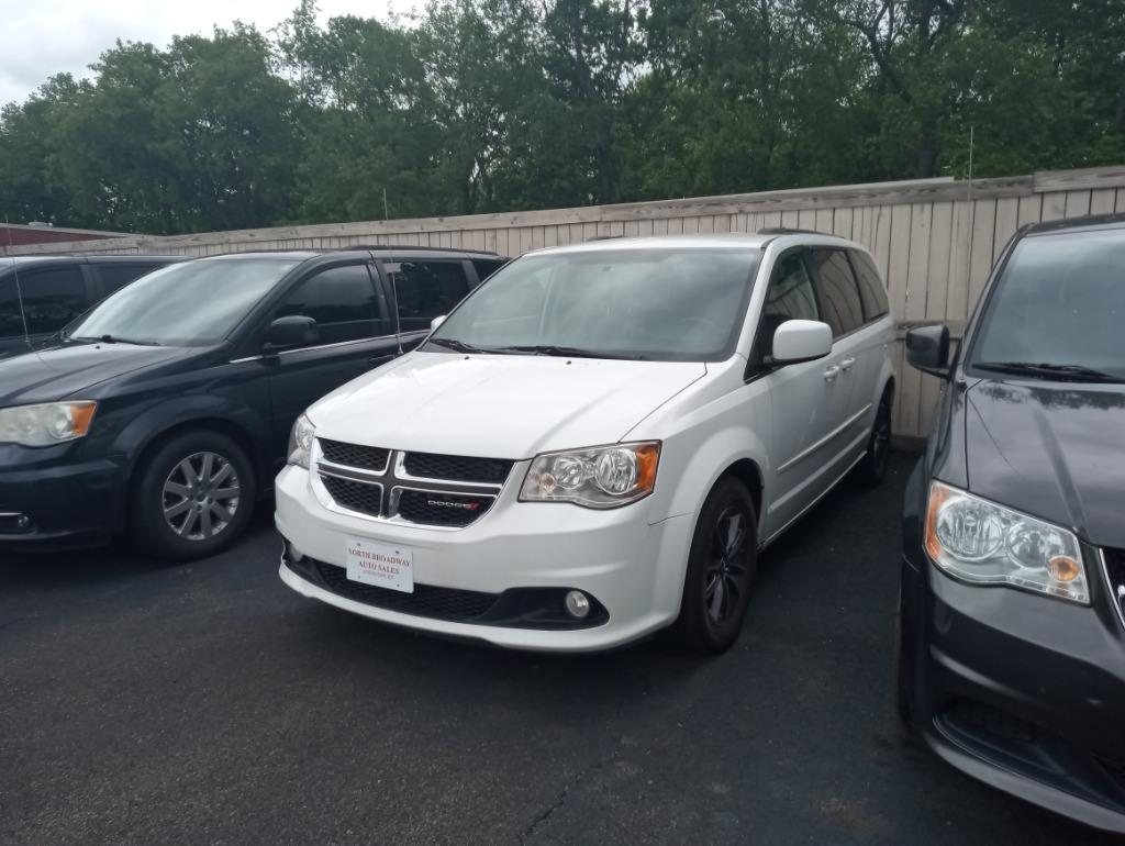 2017 Dodge Grand Caravan SXT's photo