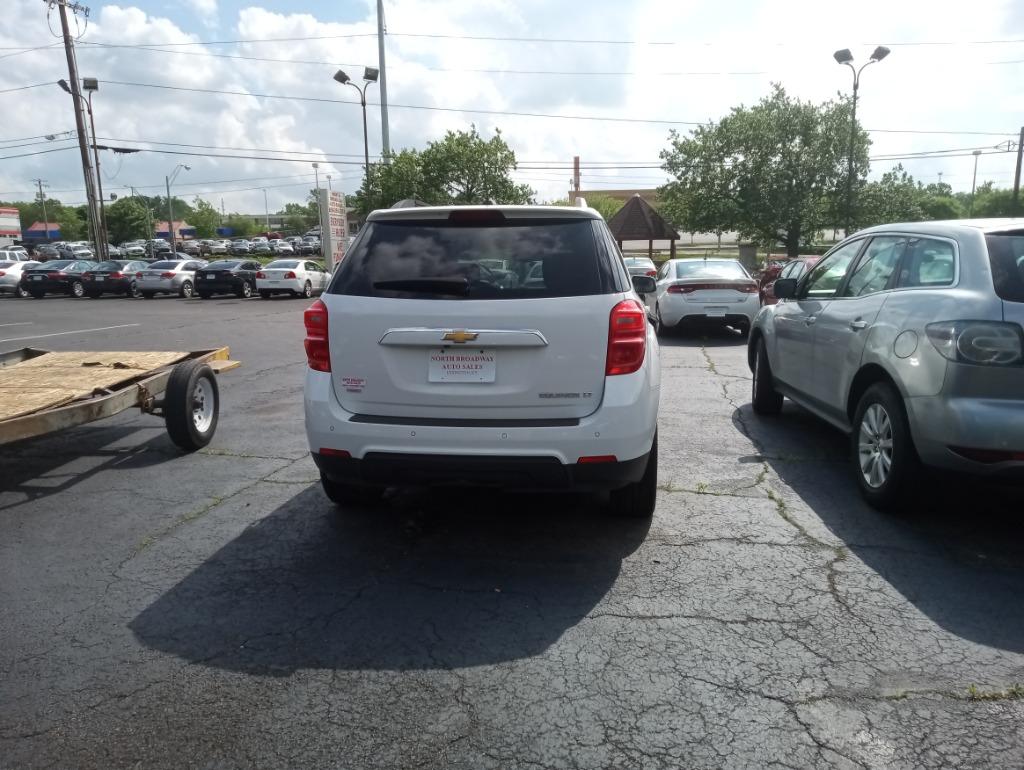 2016 Chevrolet Equinox LT's photo