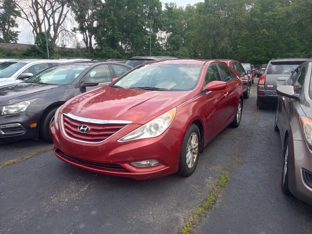 2013 Hyundai Sonata GLS's photo