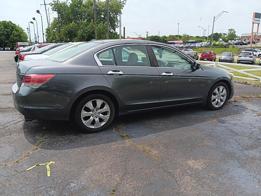 2010 Honda Accord EX-L V6's photo