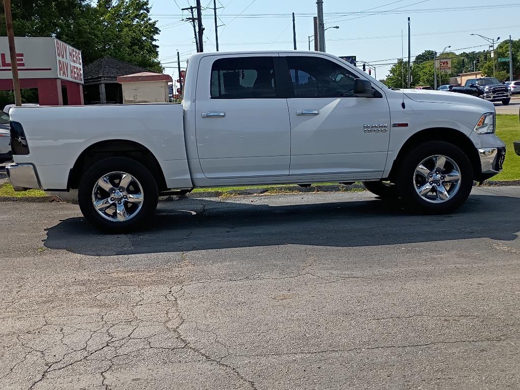 2015 RAM 1500 Big Horn/Lone Star 4x4 Crew Cab's photo