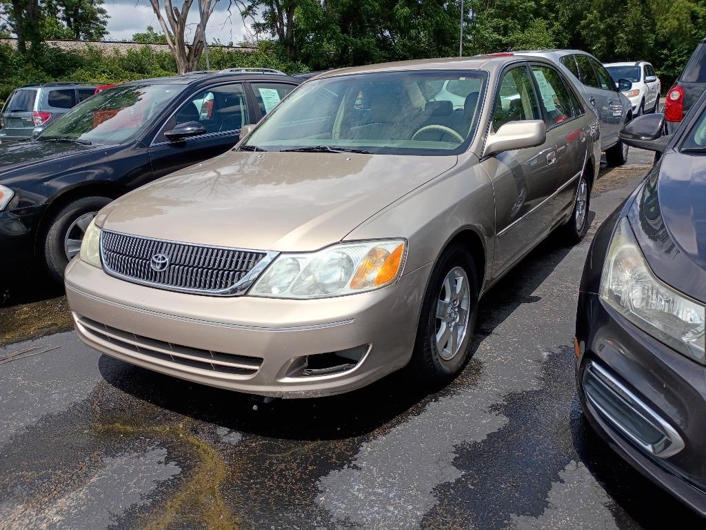 2002 Toyota Avalon XL Bench's photo